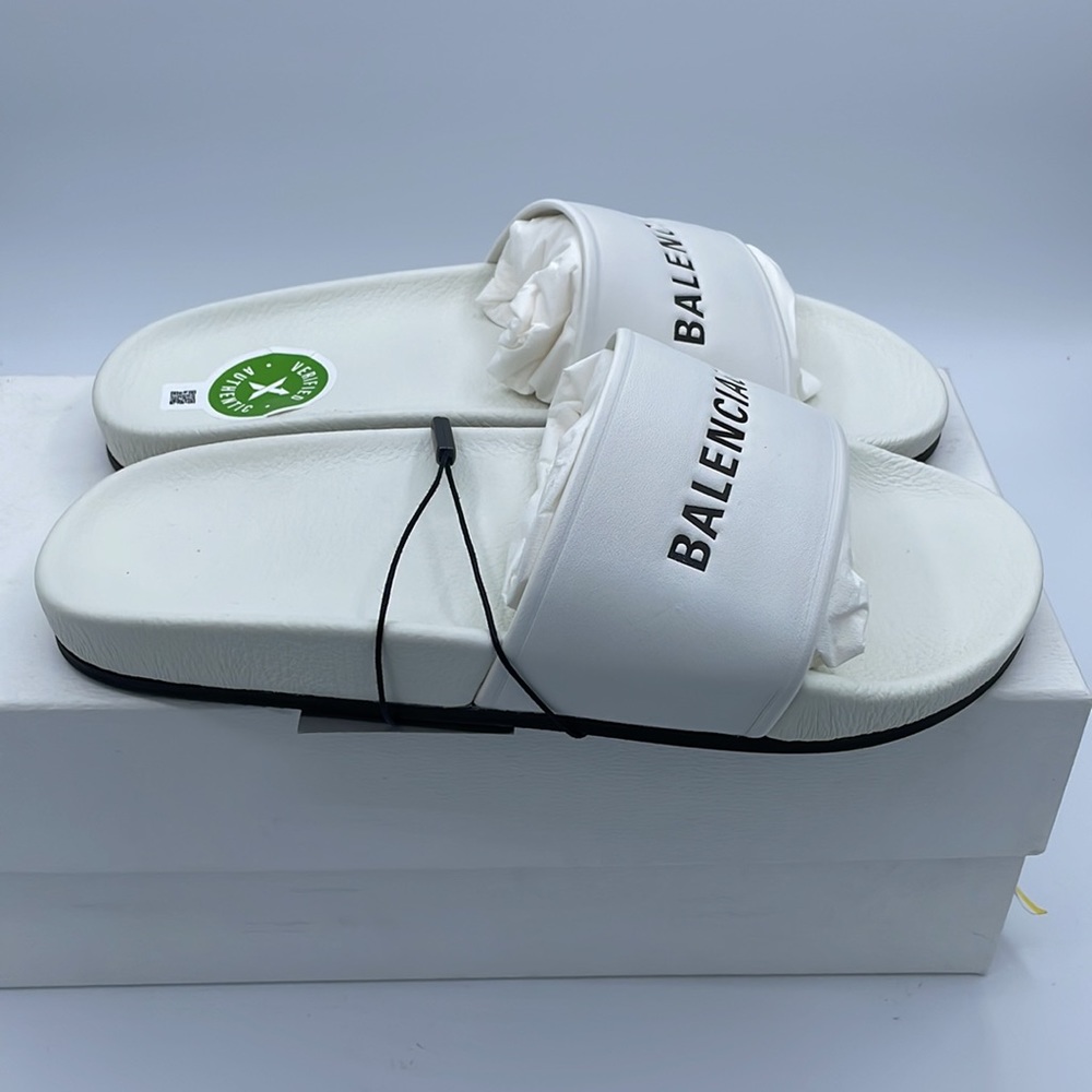 Balenciaga White Leather Slides Sandals Size 40 EU / 10 US NIB - Picture 2 of 7